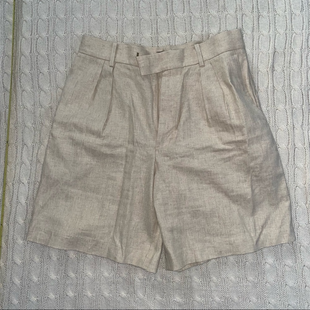 Linen shorts